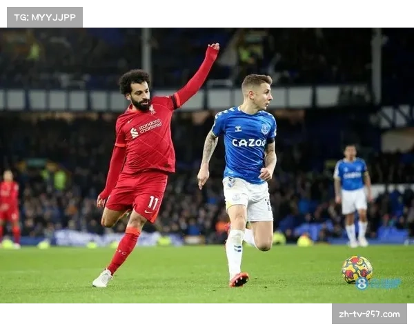 迪涅防守失位成维拉漏洞 法国左闸状态断崖式下滑 迪涅防守失位成维拉漏洞 法国左闸状态断崖式下滑